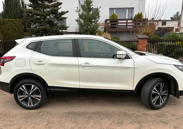 nissan qashqai sieraków Nissan Qashqai cena 72900 przebieg: 31149, rok produkcji 2018 z Sieraków